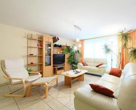 Haus Orta *