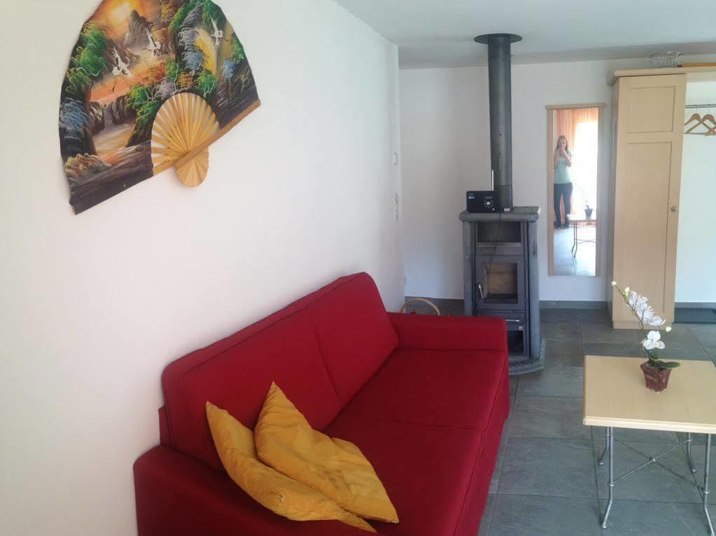 Alpharmonie Apartment *