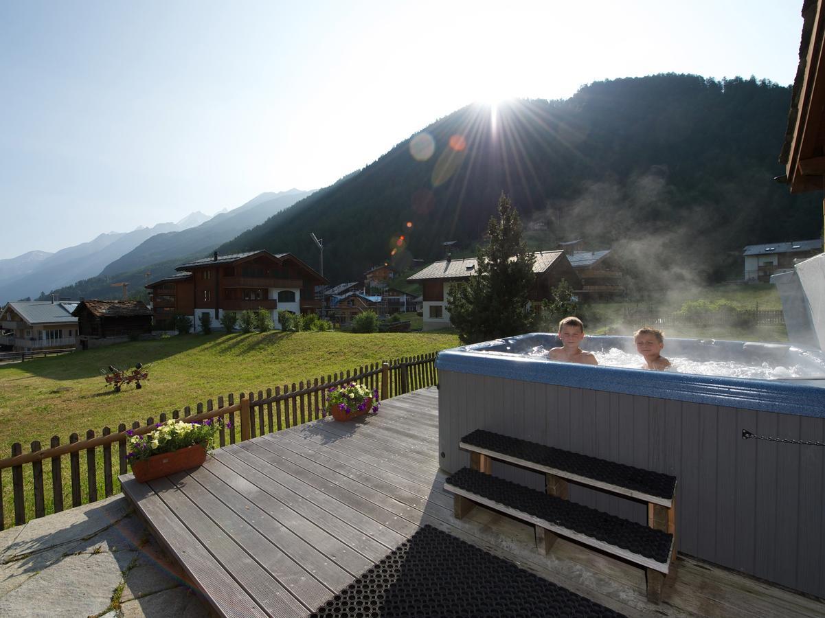 Huwi Chalet