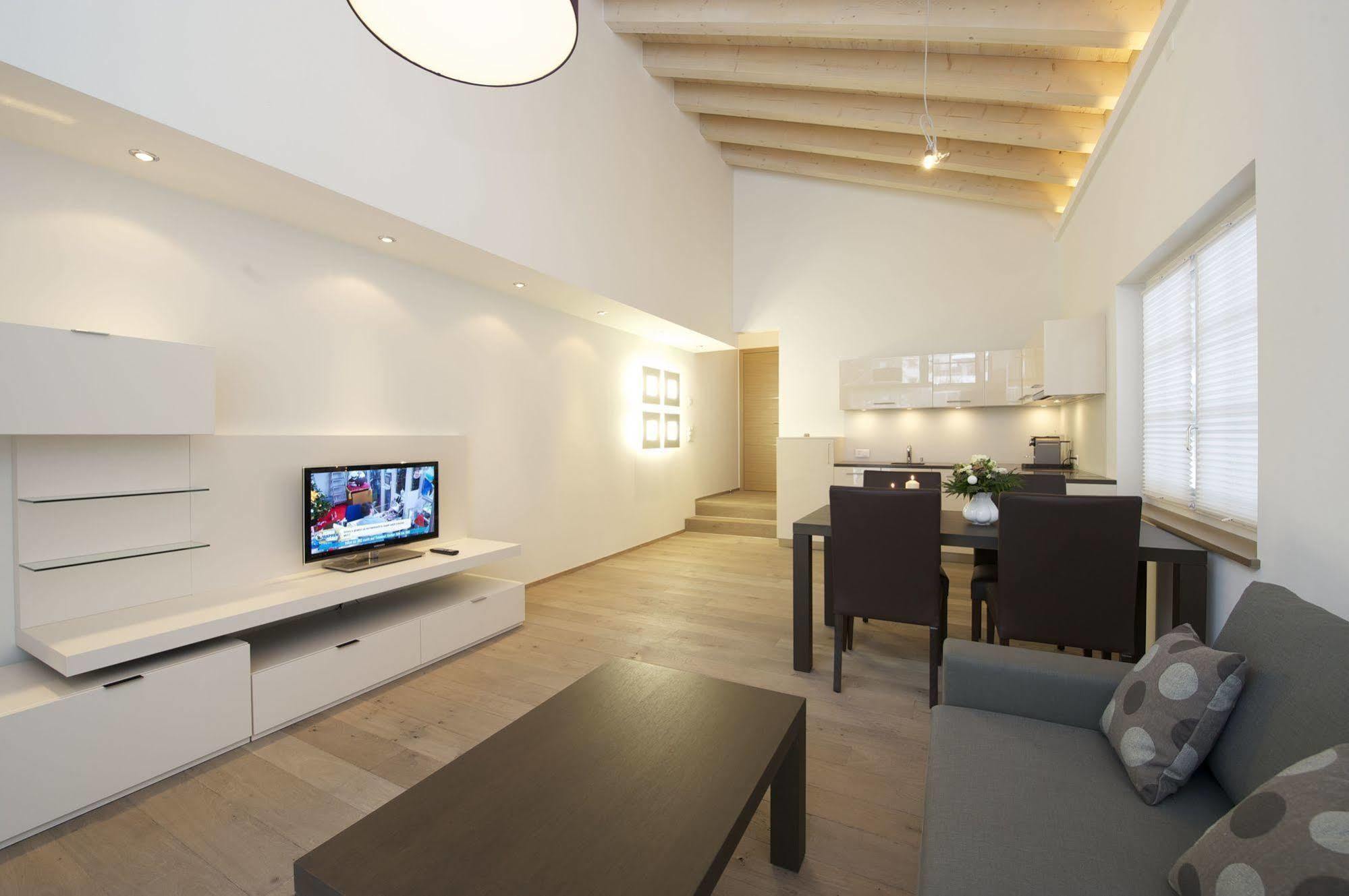 Chesa Valese Hotel 4*