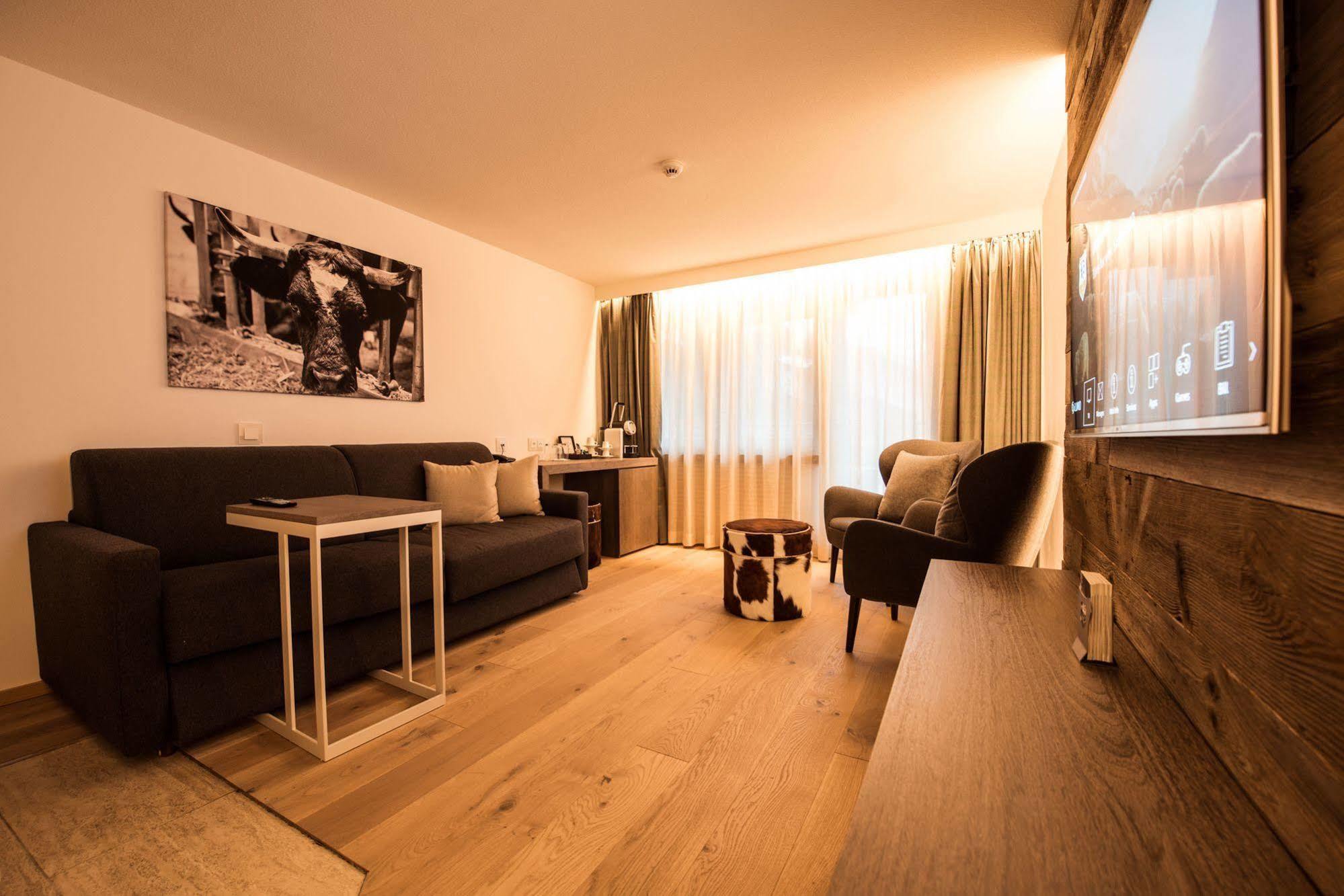 Daniela Hotel