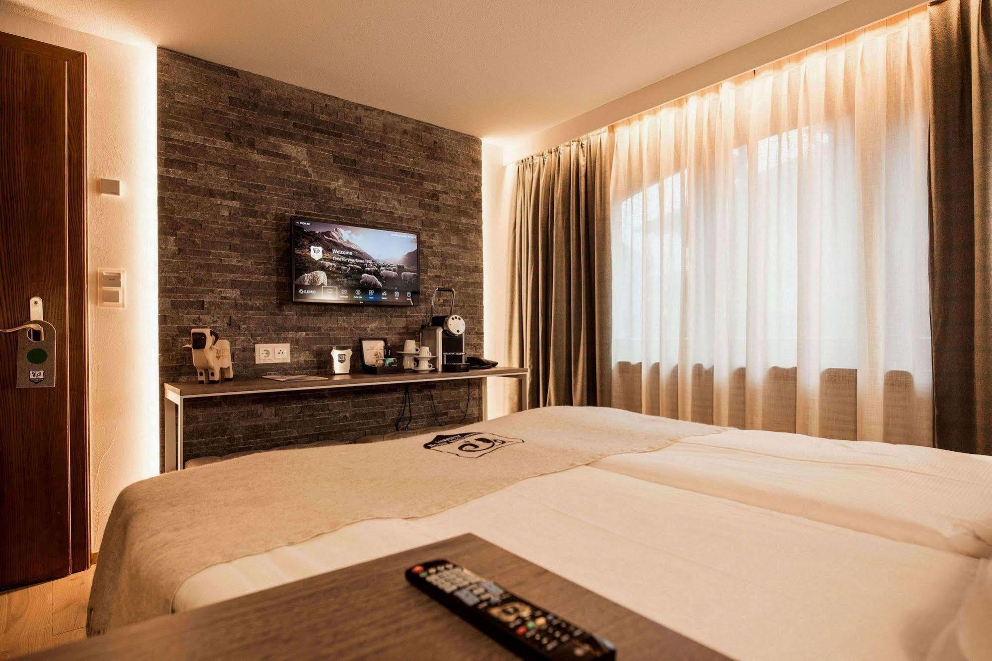 Hotel Daniela 4*