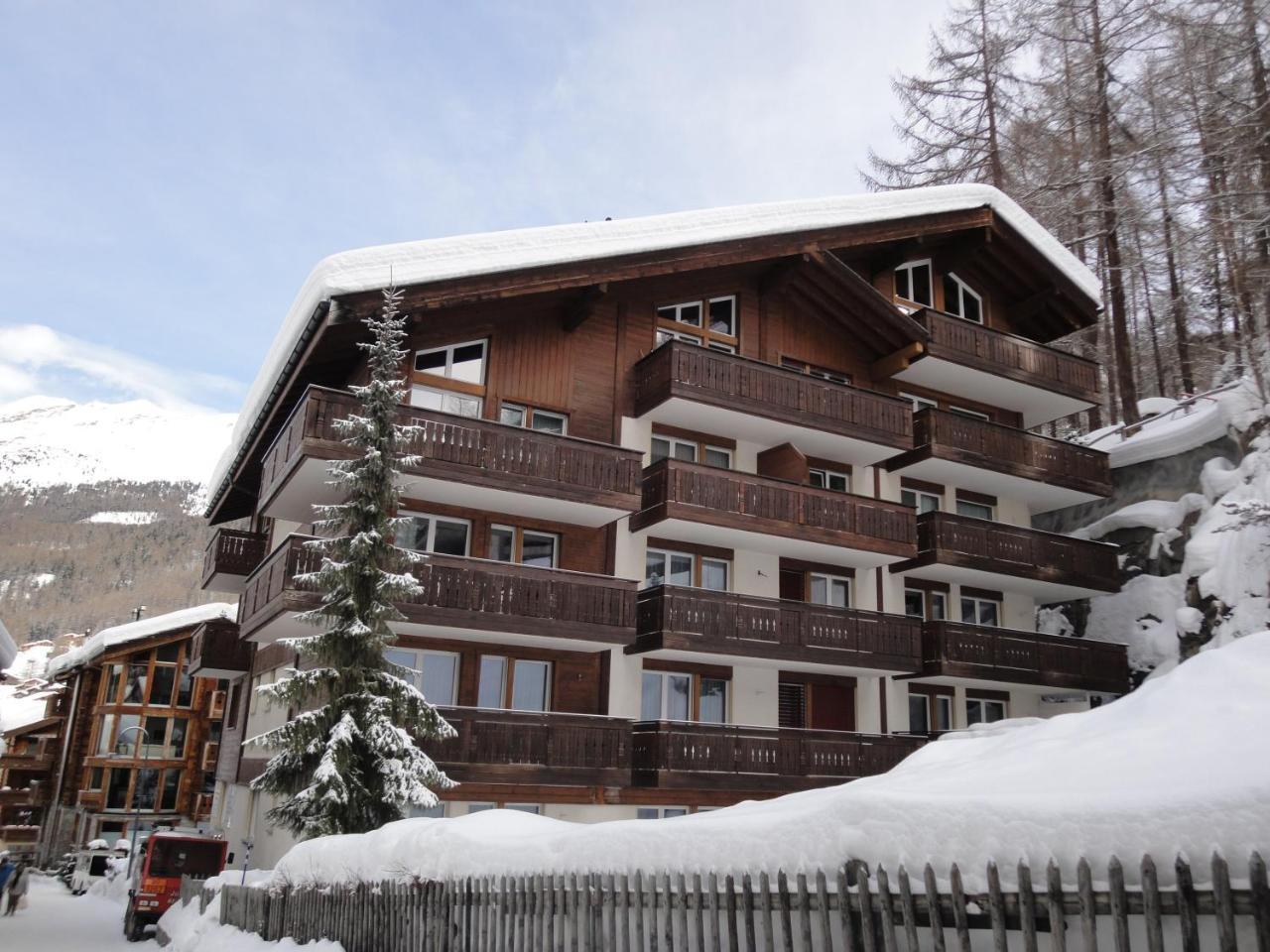Bolero 4.5 Dachzimmerwohnung Apartment Zermatt