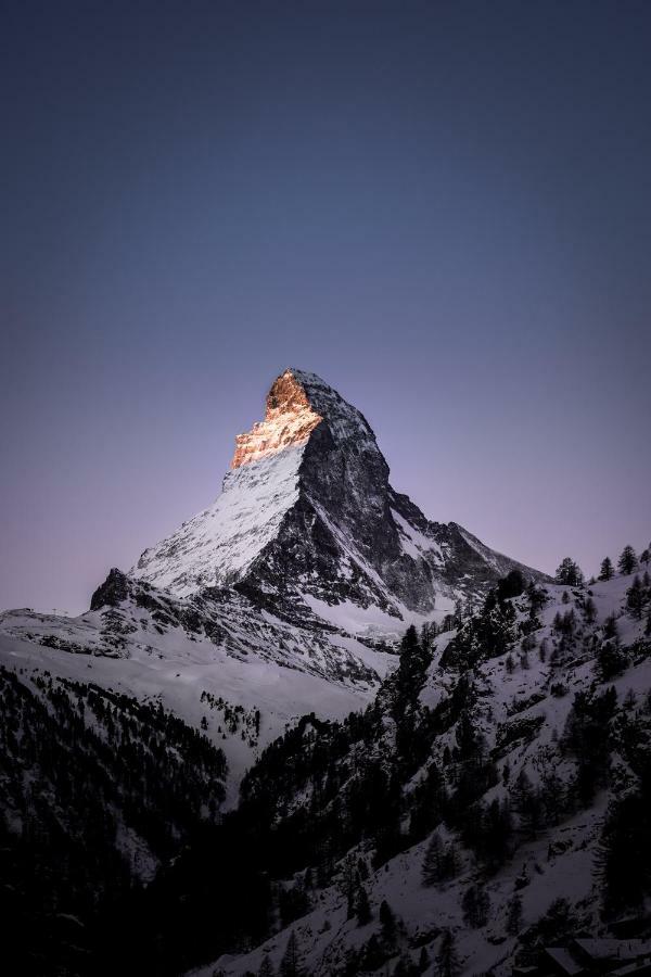 With Beautiful Views In Apartment Zermatt