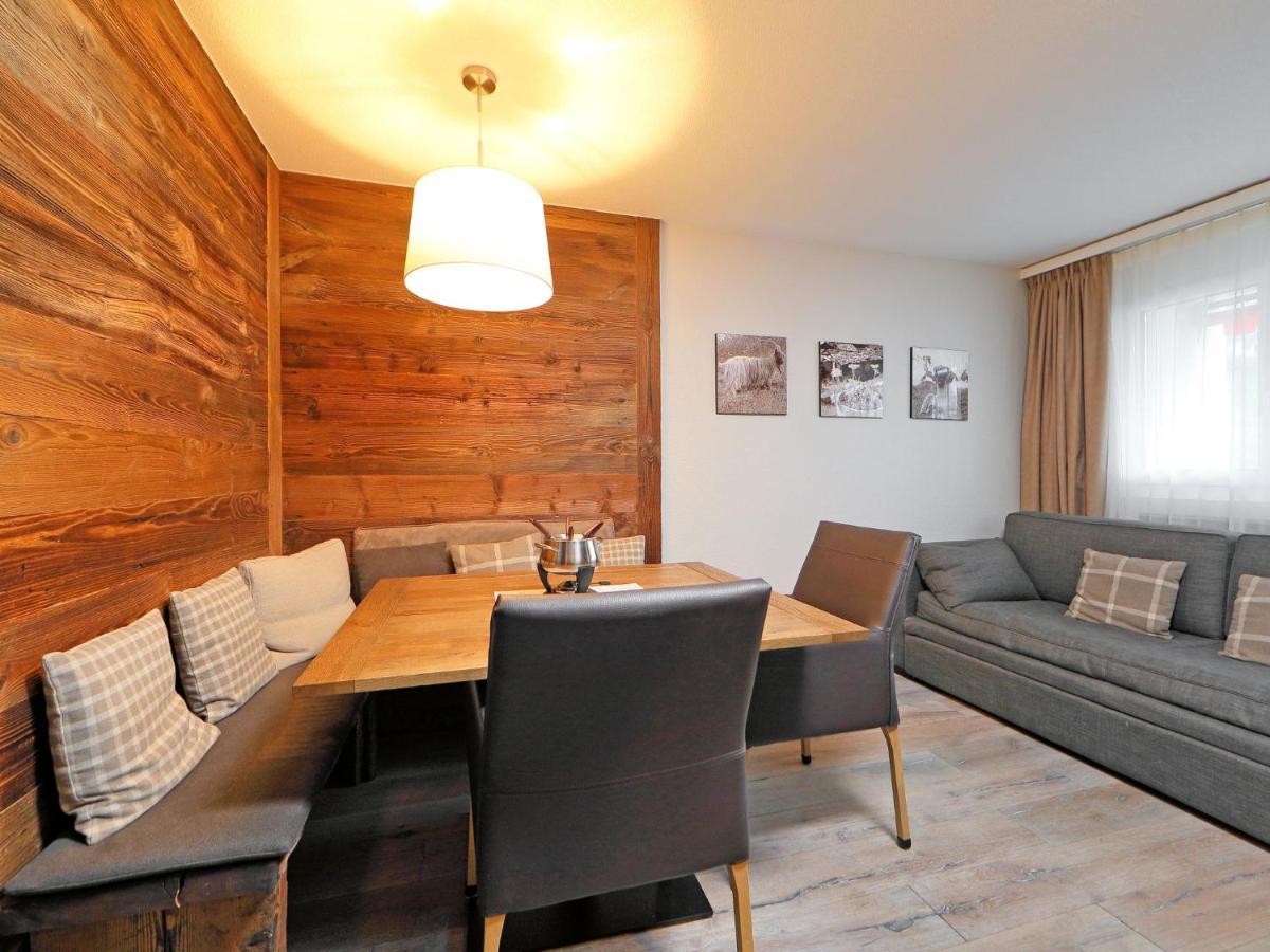 Grillon-3 By Interhome Zermatt